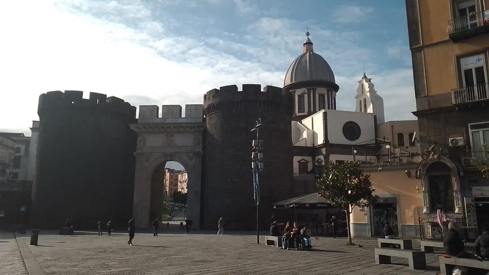Puntoxenia Torri Aragonesi Lejlighed Napoli Eksteriør billede