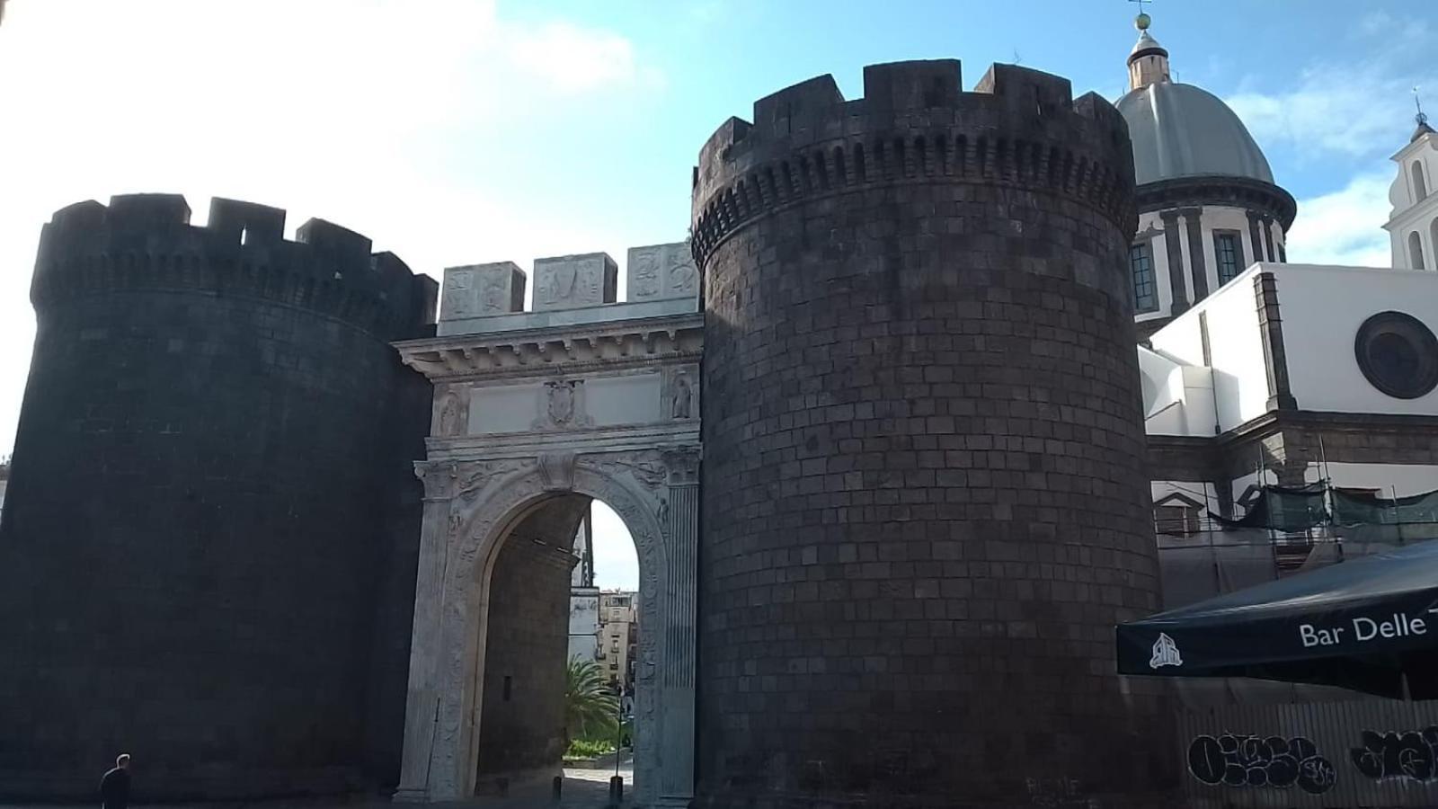 Puntoxenia Torri Aragonesi Lejlighed Napoli Eksteriør billede